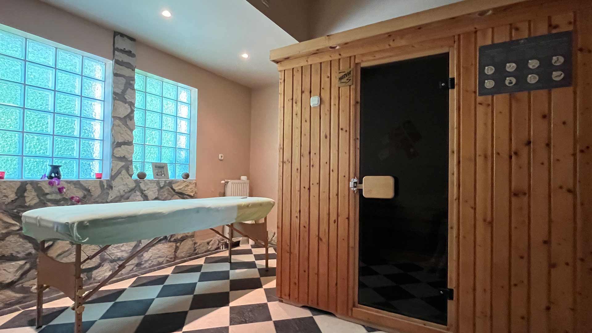 Holiday at Lake Balaton – Zamárdi among the top destinations 5 Sauna at Platán Garden & Rooms