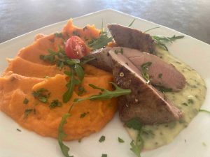 ettermek-zamardi-ettermek-hausmann-tarja-platan-hotel 3