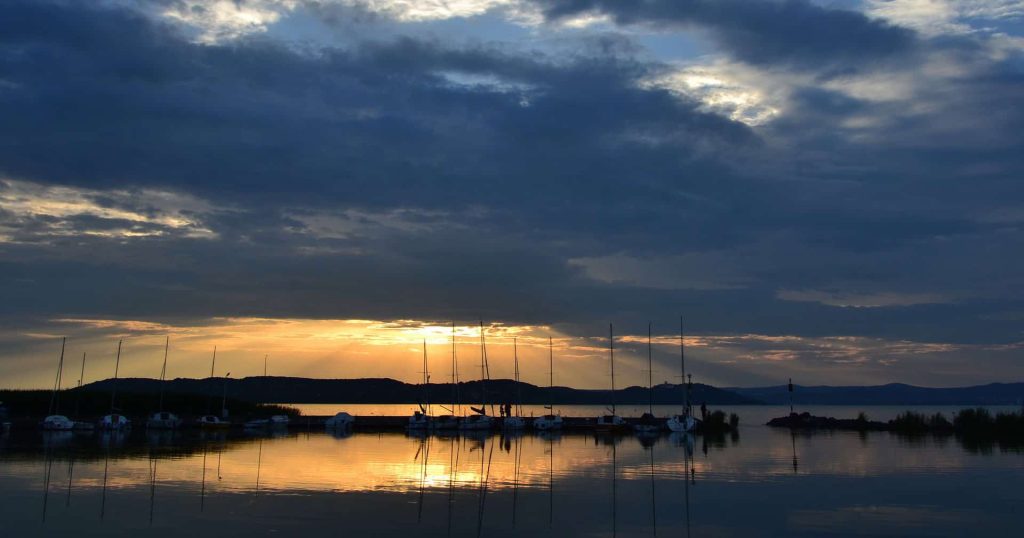 Töltődj tavasszal a Balatonnál! 1 Zamárdi, Balaton