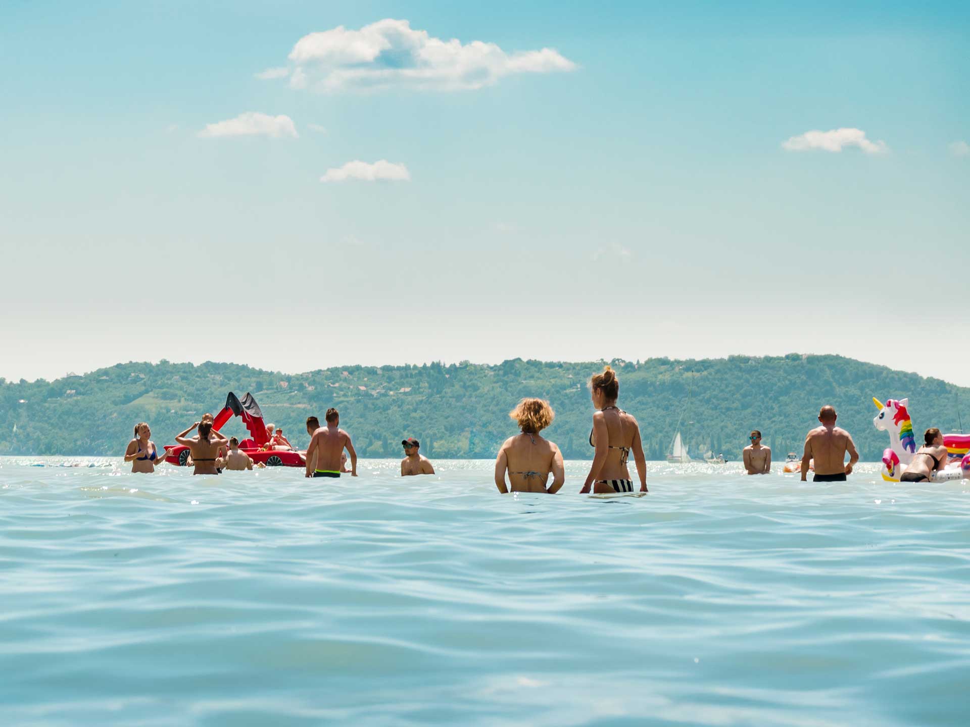 Zamárdi szabadstrand a Balatonon a Platán Garden & Rooms közelében
